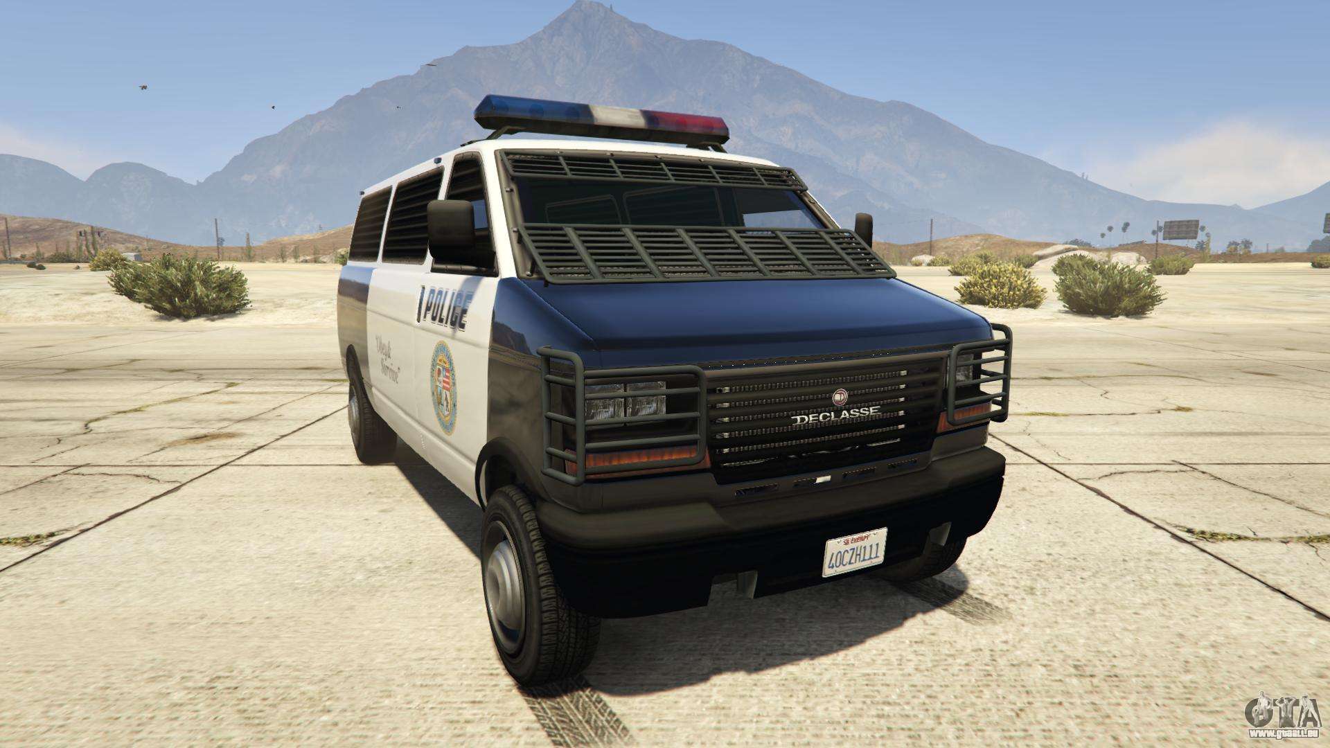 GTA 5 Declasse Police Transporter - vue de face