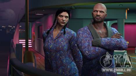 GTA Online: Blaue Jacke und Schlafanzug