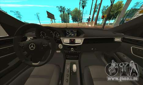 Mercedes-Benz E63 AMG 2014 pour GTA San Andreas