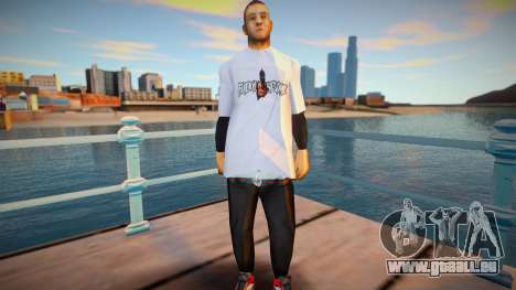 Omyst dans un joli t-shirt pour GTA San Andreas