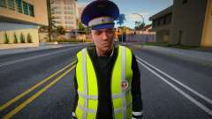 Policier de la circulation en uniforme d’été