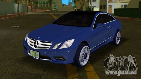 Mercedes-Benz E500 (C207) Coupe White Interier pour GTA Vice City