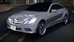 Mercedes-Benz E500 (C207) Coupe New Interior für GTA Vice City