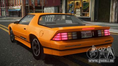 Chevrolet Camaro IROC-Z RF pour GTA 4