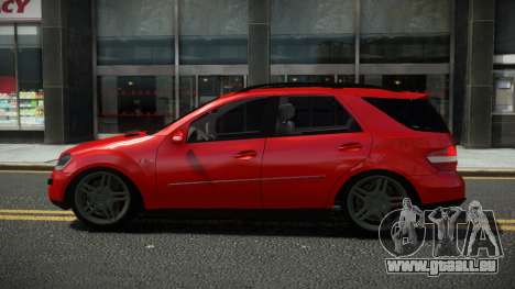 Mercedes-Benz ML 63 AMG HTR pour GTA 4