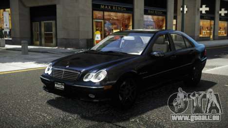 Mercedes-Benz C32 AMG DTK für GTA 4