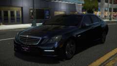 Mercedes-Benz E63 AMG CL für GTA 4