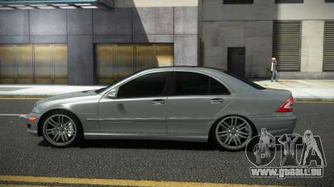 Mercedes-Benz C32 AMG GR pour GTA 4