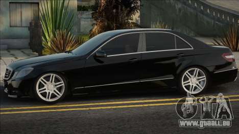 Mercedes-Benz E500 Blek pour GTA San Andreas