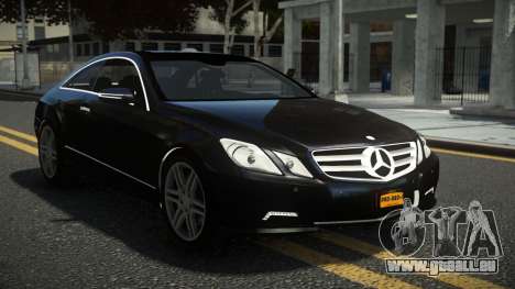 Mercedes-Benz E500 Lozvey pour GTA 4