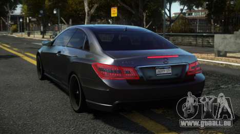 Mercedes-Benz E500 NC für GTA 4