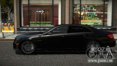 Mercedes-Benz E63 AMG CK-L pour GTA 4