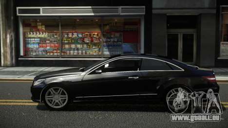 Mercedes-Benz E500 Lozvey pour GTA 4