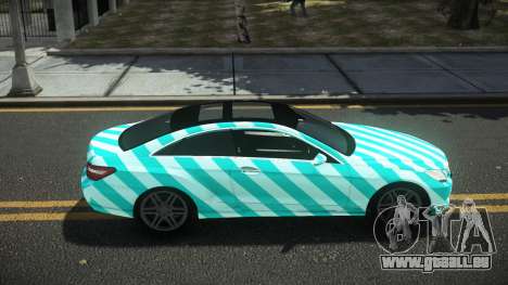 Mercedes-Benz E500 Lozvey S8 pour GTA 4