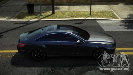 Mercedes-Benz E500 NC pour GTA 4