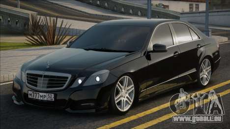 Mercedes-Benz E500 Blek pour GTA San Andreas