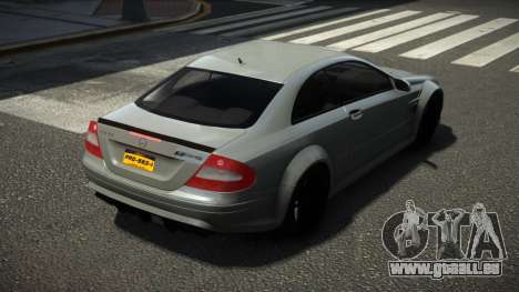 Mercedes-Benz CLK 63 AMG NGW pour GTA 4