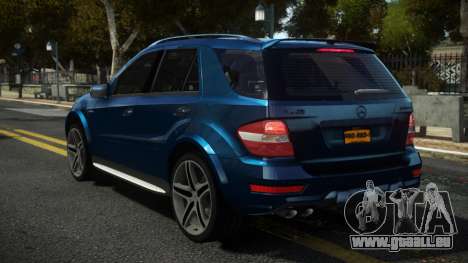 Mercedes-Benz ML63 AMG IK pour GTA 4