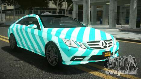 Mercedes-Benz E500 Lozvey S8 pour GTA 4