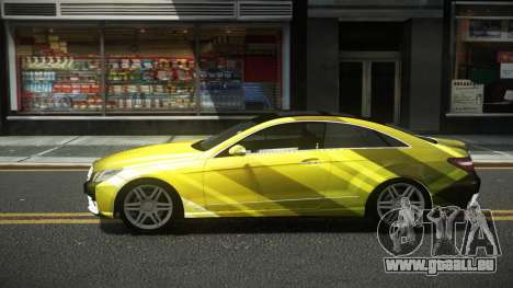 Mercedes-Benz E500 Lozvey S13 für GTA 4