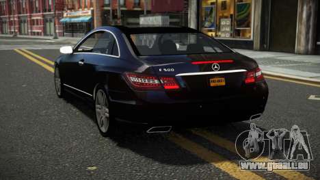 Mercedes-Benz E500 Lozvey für GTA 4