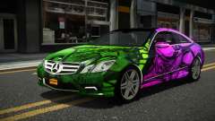 Mercedes-Benz E500 Lozvey S1 für GTA 4