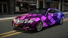 Mercedes-Benz E500 Lozvey S2 pour GTA 4