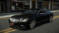 Mercedes-Benz E500 Lozvey pour GTA 4