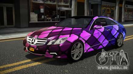 Mercedes-Benz E500 Lozvey S2 pour GTA 4