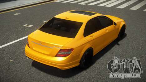 Mercedes-Benz C180 AMG Grimiy pour GTA 4