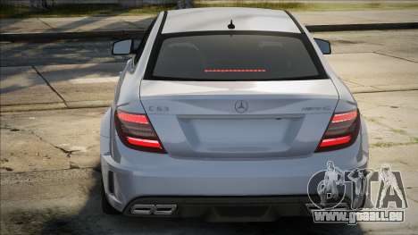 Mercedes-Benz C63 AMG Coupe Silver pour GTA San Andreas