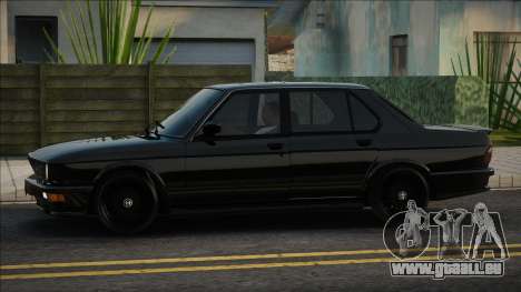 BMW M5 [E28] 1988 pour GTA San Andreas