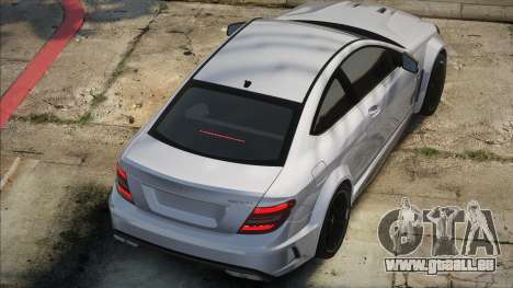 Mercedes-Benz C63 AMG Coupe Silver pour GTA San Andreas