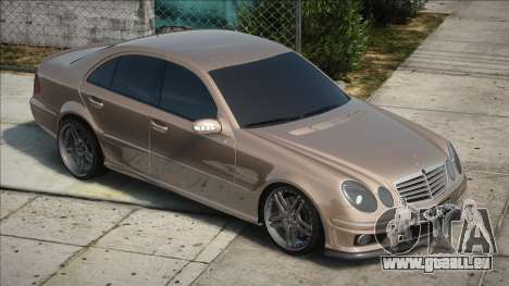 Mercedes E55 W211 FM pour GTA San Andreas