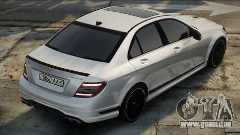 Mercedes-Benz C63 AMG WhITee pour GTA San Andreas