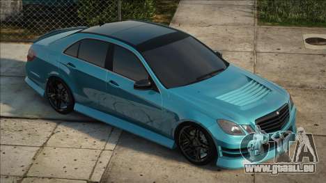 Mercedes-Benz W212 Fi pour GTA San Andreas