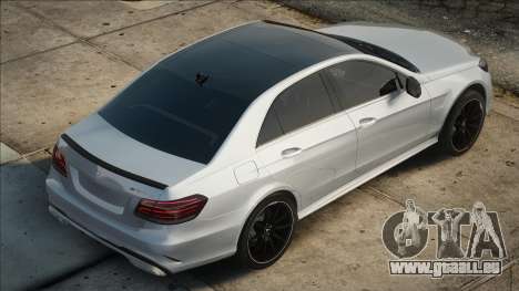 Mercedes-Benz E63 W212 White pour GTA San Andreas