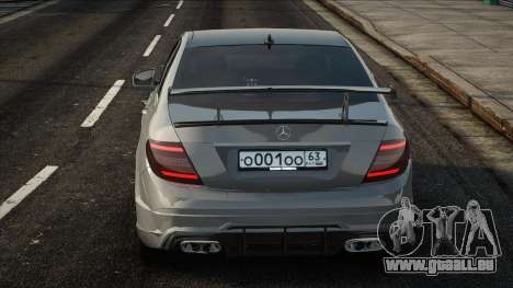 Mercedes-AMG C63 Tun pour GTA San Andreas