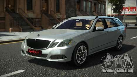 Mercedes-Benz E-Class Estate Sihuro für GTA 4