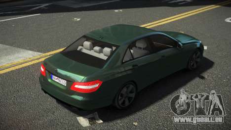 Mercedes-Benz E63 AMG CE-K pour GTA 4