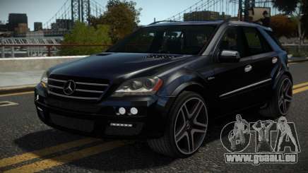 Mercedes-Benz ML63 AMG Rufahio pour GTA 4