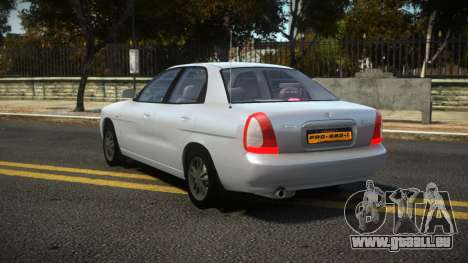 Daewoo Nubira Basken für GTA 4