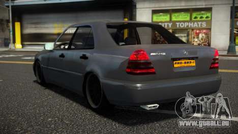 Mercedes-Benz C180 Erloy pour GTA 4