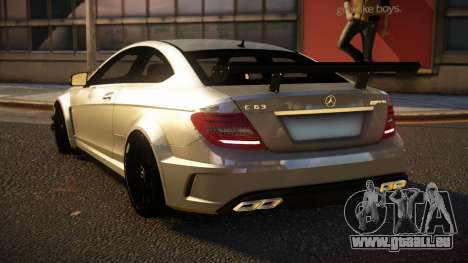 Mercedes-Benz C63 AMG Batruniyo für GTA 4