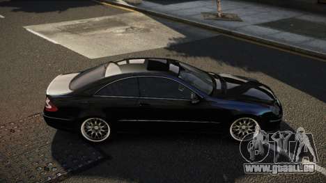 Mercedes-Benz CLK55 AMG Mahur pour GTA 4