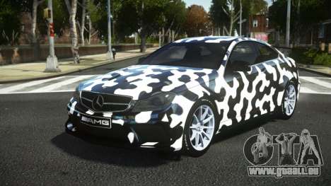 Mercedes-Benz C63 AMG Geruto S4 pour GTA 4