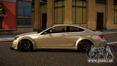 Mercedes-Benz C63 AMG Batruniyo für GTA 4