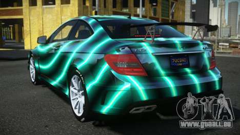 Mercedes-Benz C63 AMG Geruto S5 pour GTA 4