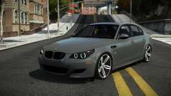 BMW M5 E60 Nukisa