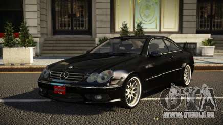 Mercedes-Benz CLK55 AMG Mahur pour GTA 4